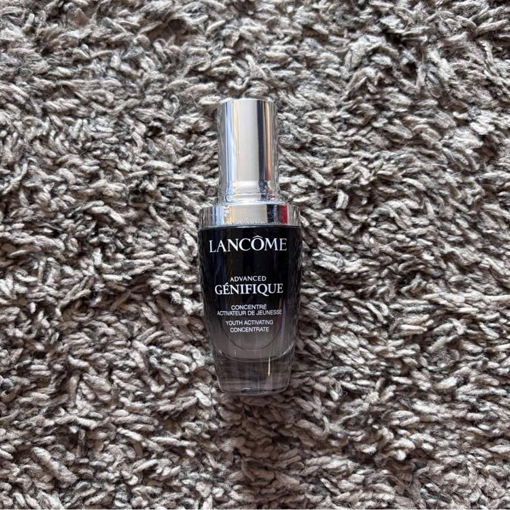 Advanced Génifique Youth Activating Concentrate - Black